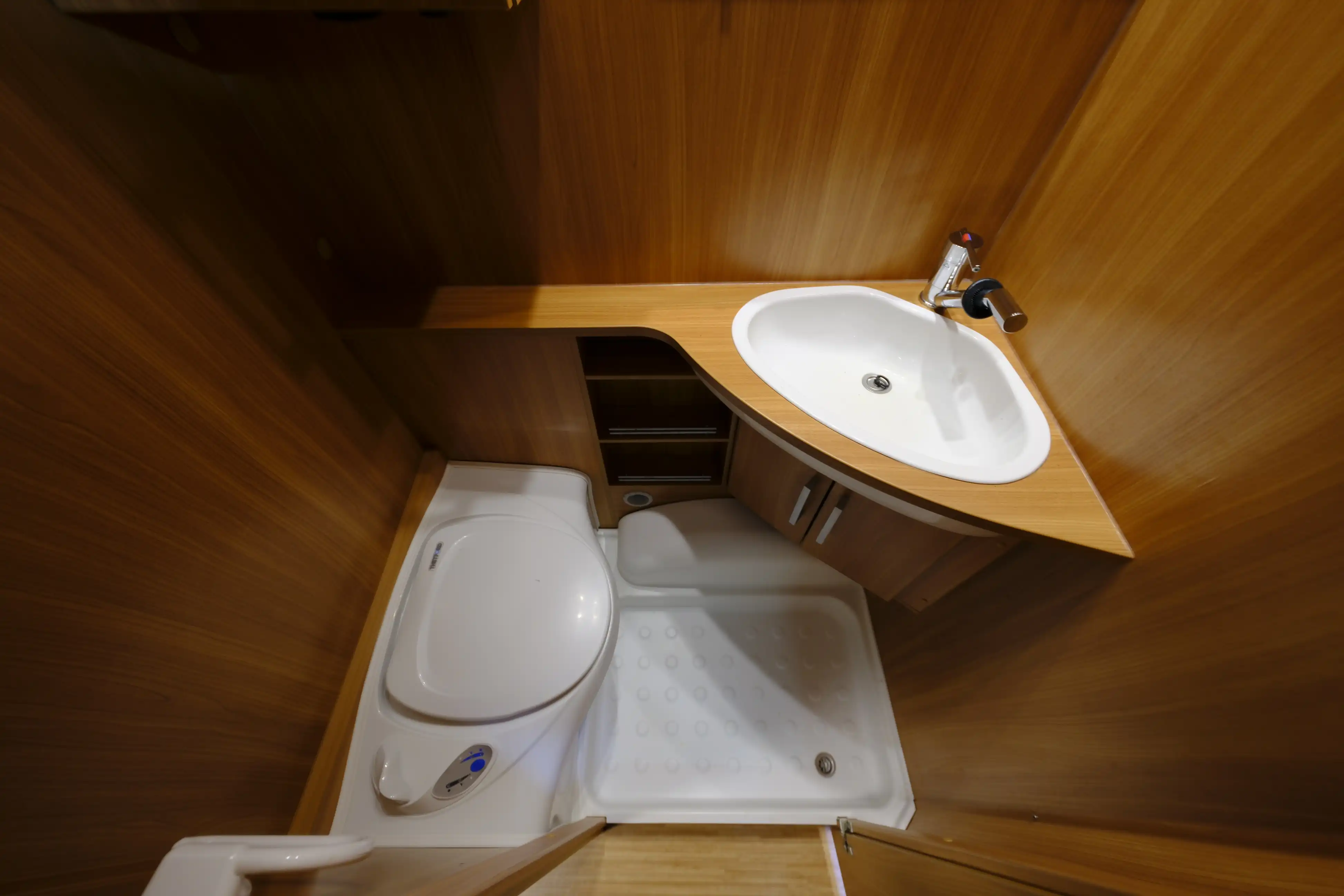 KNAUS Sport 595 KWE 